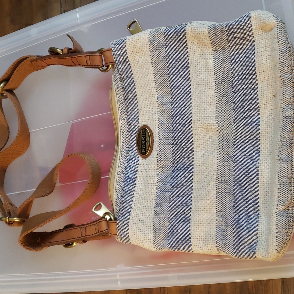 Fossil shoulder bag